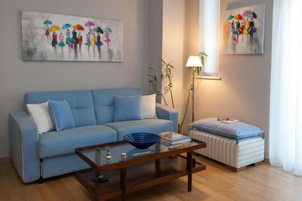 Acropolis Luxury Apartment With Balcony 아테네 외부 사진