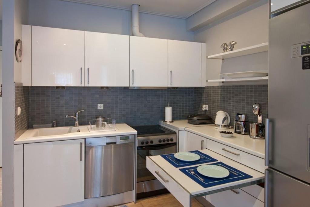 Acropolis Luxury Apartment With Balcony 아테네 외부 사진