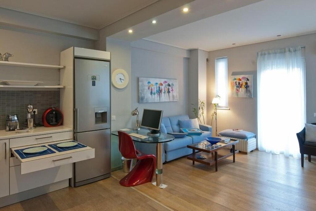 Acropolis Luxury Apartment With Balcony 아테네 외부 사진